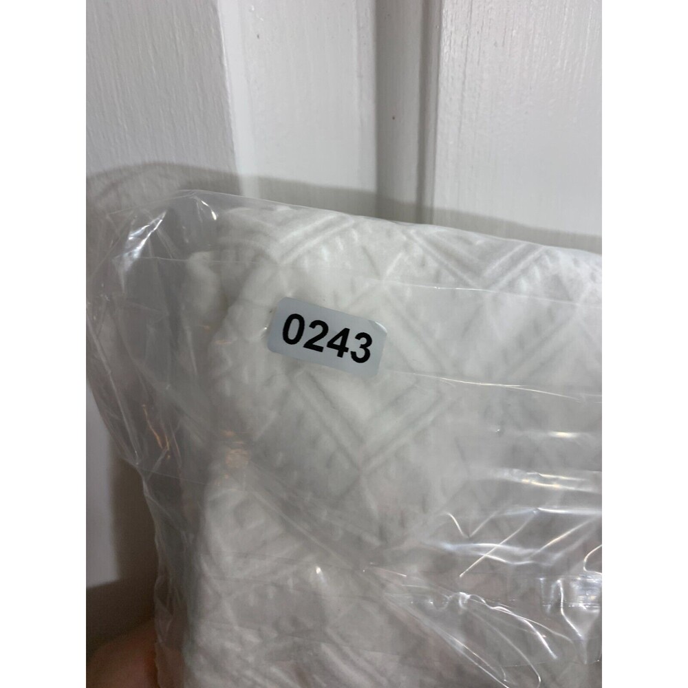 NWT EDDIE BAUER White Polar Fleece 1/4 Zip Long Sleeve Sweater Large $70 MSRP - Picture 11 of 11